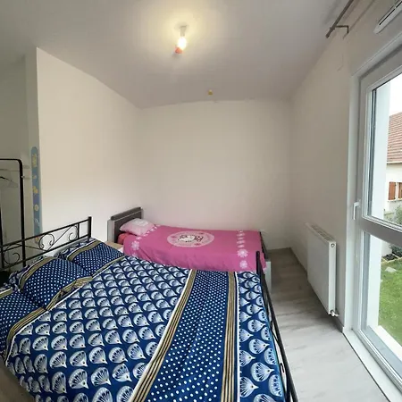Duplex Neuf 90 M2 - 3 Chambres, Avec Jardin A *