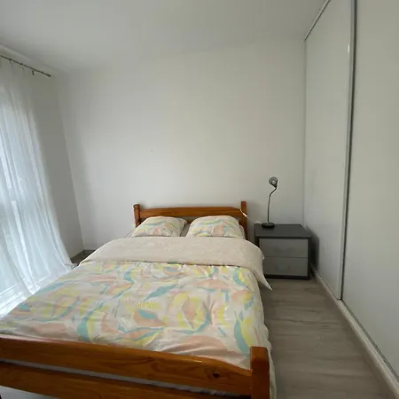 Apartment Duplex Neuf 90 M2 - 3 Chambres, Avec Jardin A Sartrouville